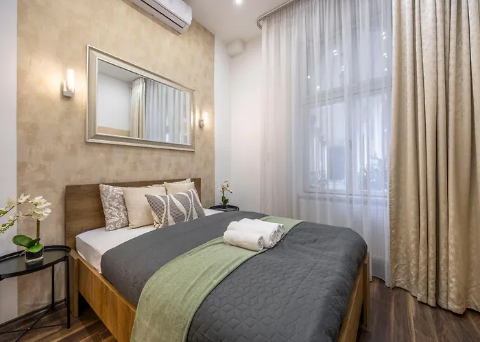 Exclusive & Charming City Center Residence W\' Sauna